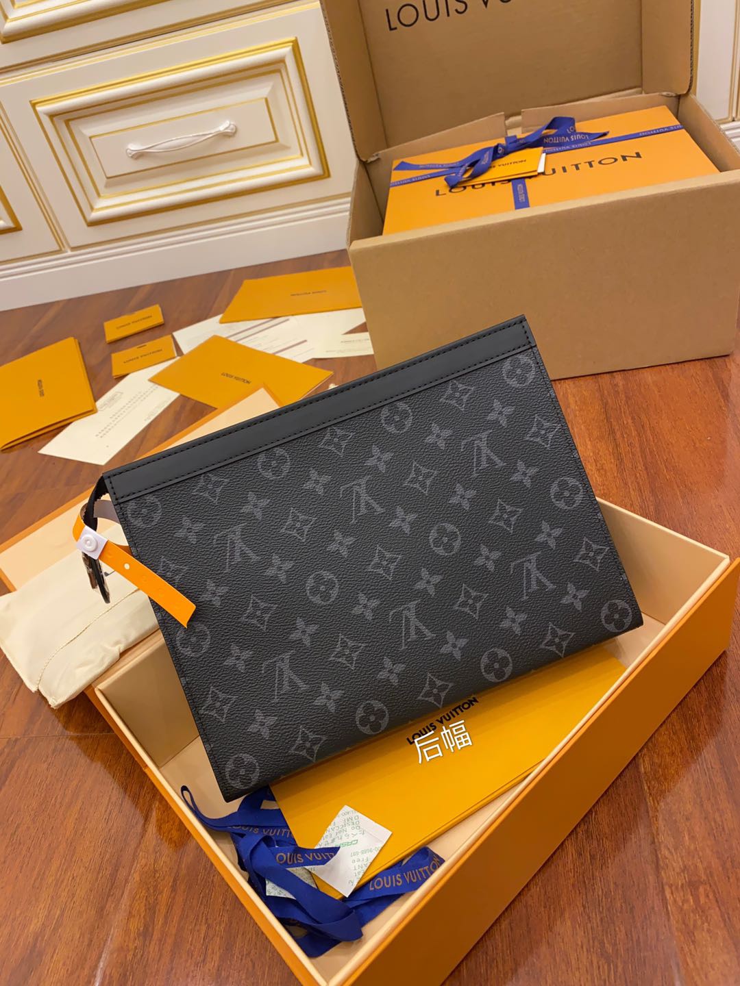 LV Clutch Bags